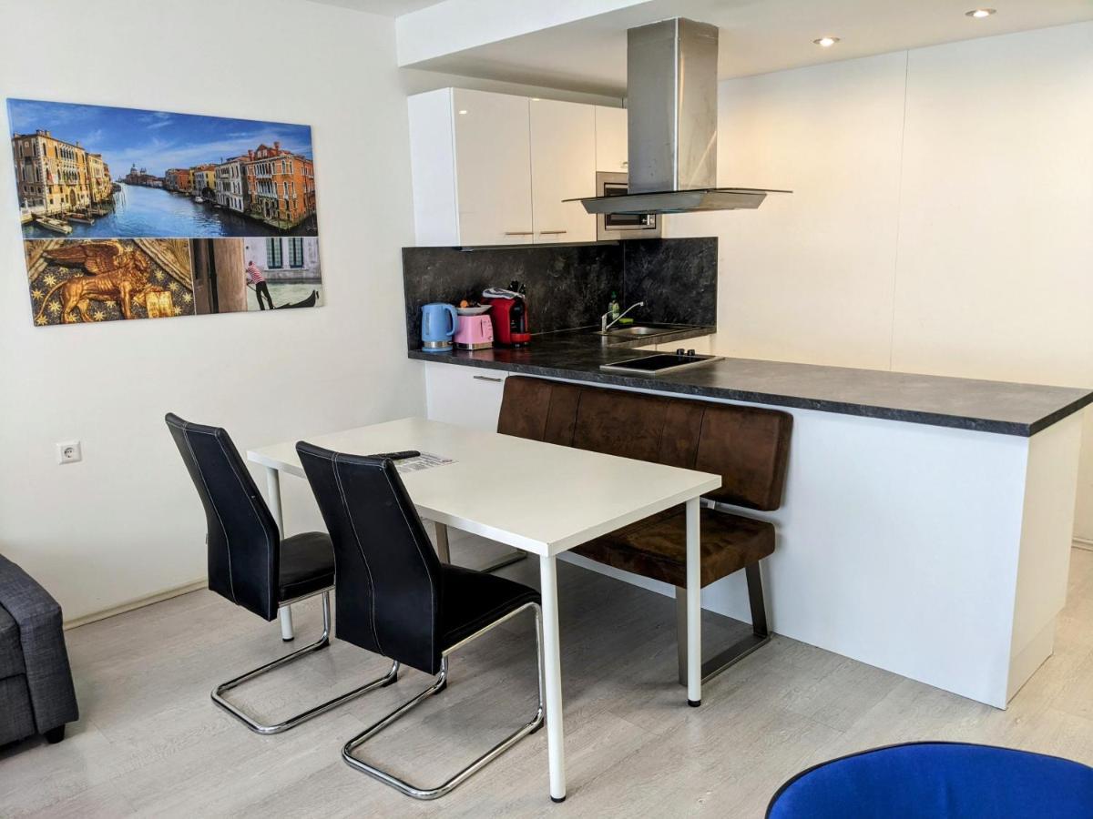 102 Venedig 59M2, 4-8 Pers Extra Bedroom Klagenfurt am Woerthersee Exterior photo