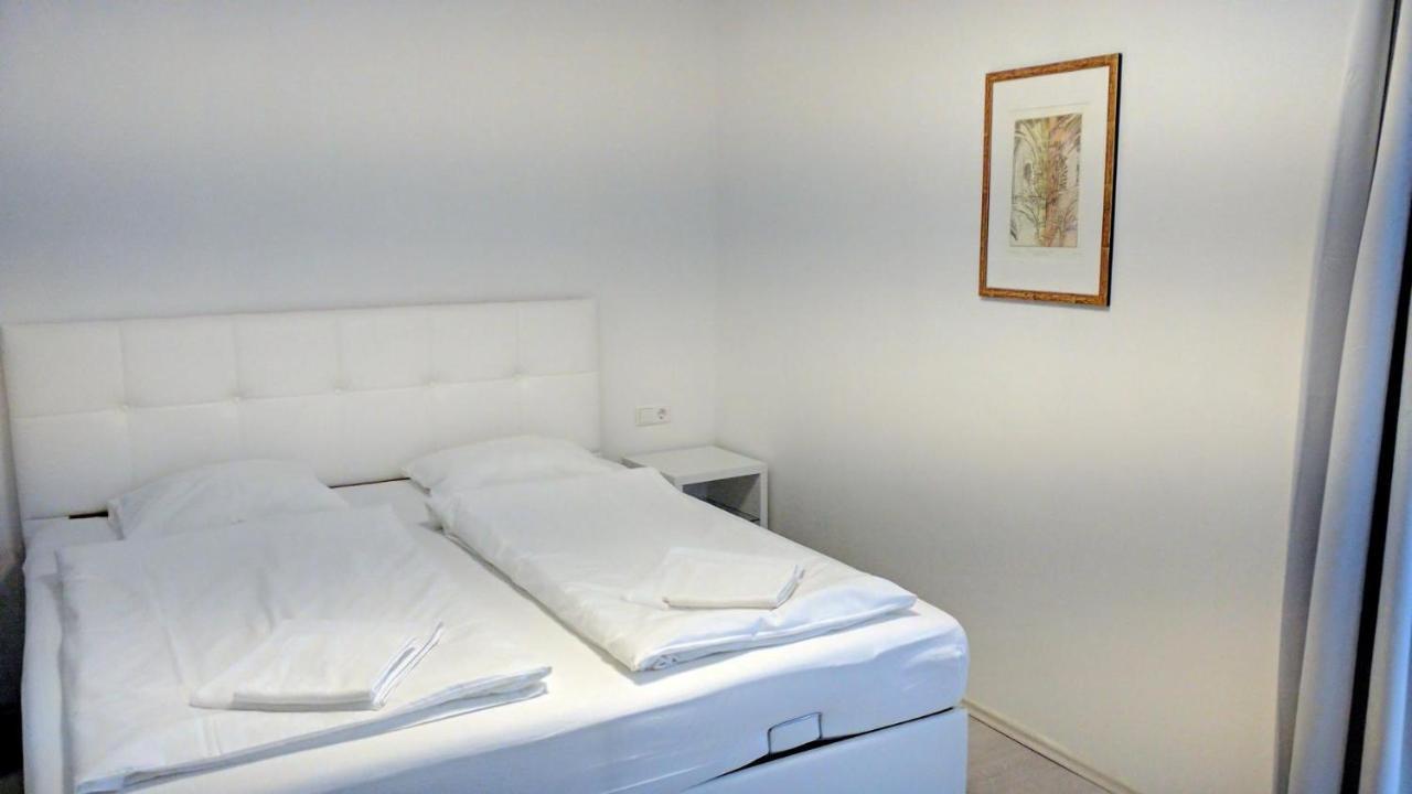102 Venedig 59M2, 4-8 Pers Extra Bedroom Klagenfurt am Woerthersee Exterior photo